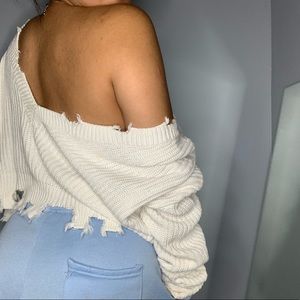 White over sized cropped sweater